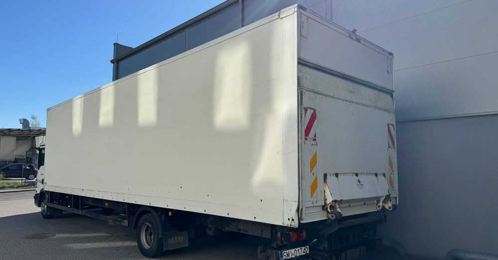 MAN TGL 12.250 4x2BL - Камион фургон: снимка 3 MAN TGL 12.250 4x2BL - Камион фургон: снимка 3
