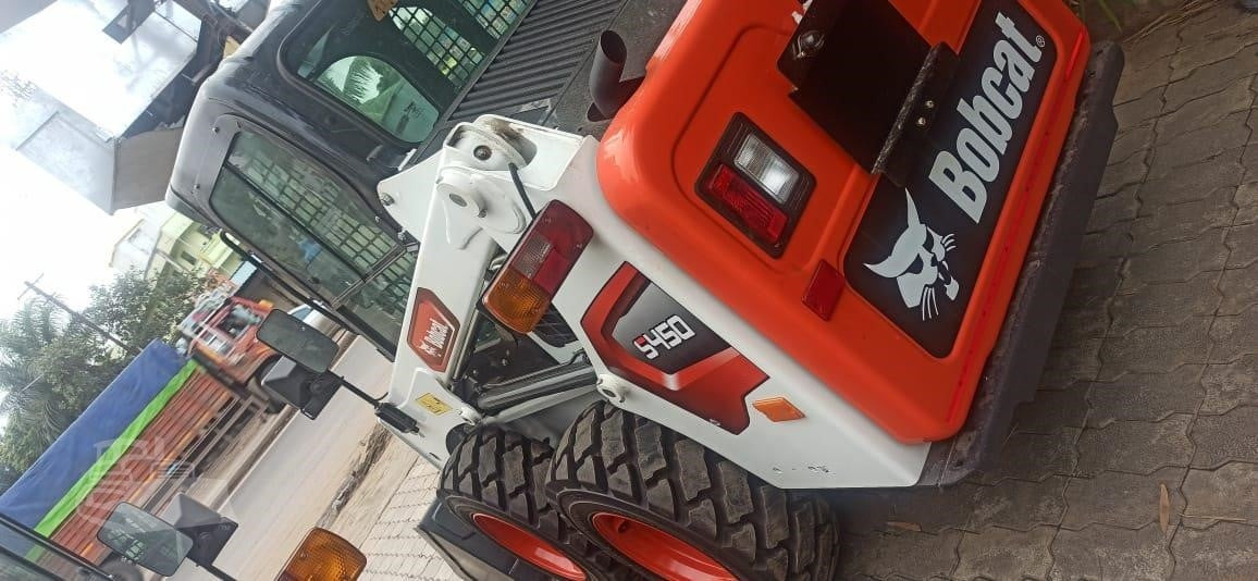 BOBCAT S450 - Мини челен товарач: снимка 2 BOBCAT S450 - Мини челен товарач: снимка 2