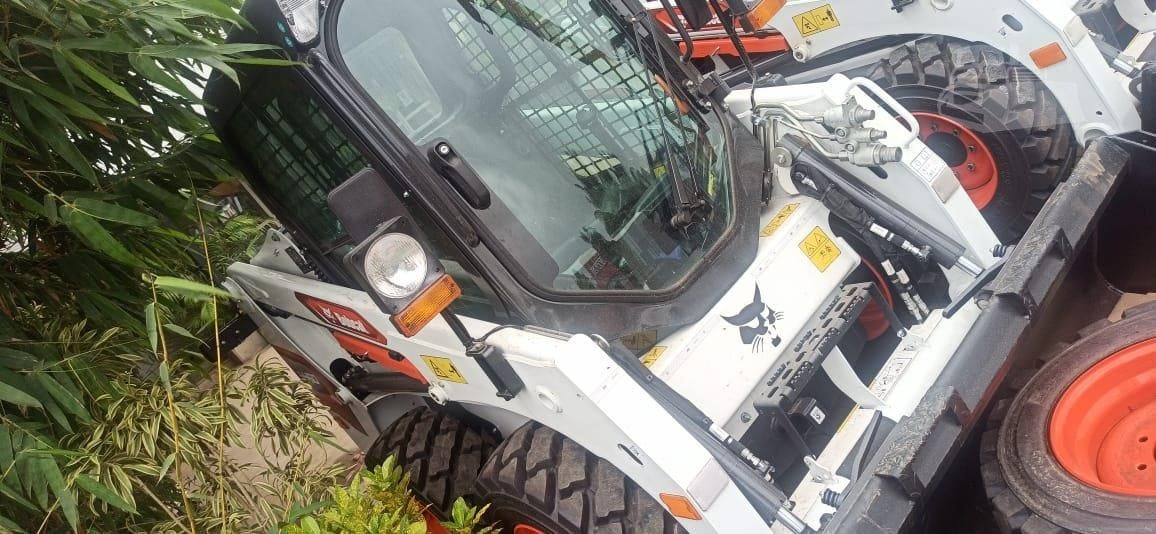 BOBCAT S450 - Мини челен товарач: снимка 4 BOBCAT S450 - Мини челен товарач: снимка 4