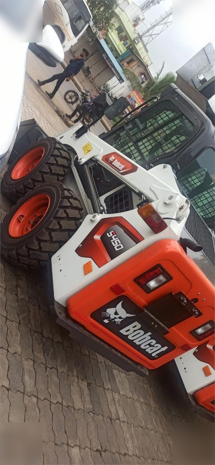 Нови Мини челен товарач BOBCAT S450: снимка 7