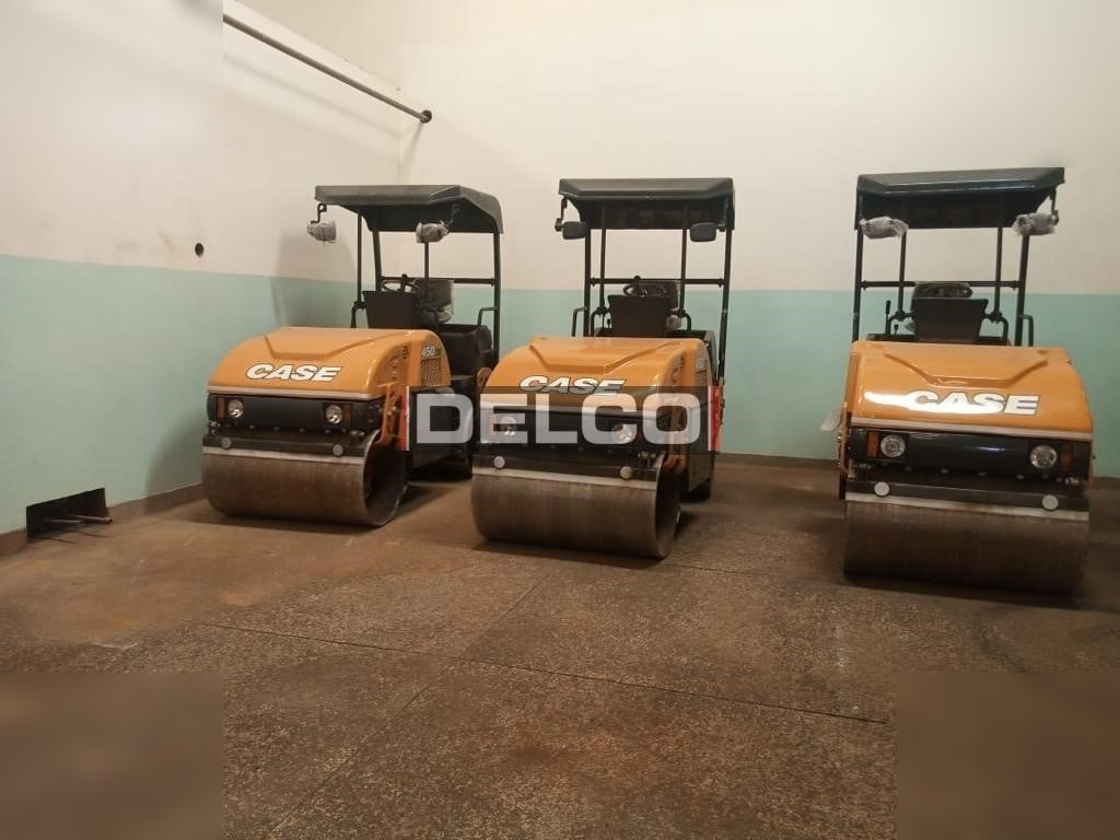 CASE 450DX - Валяк: снимка 2 CASE 450DX - Валяк: снимка 2