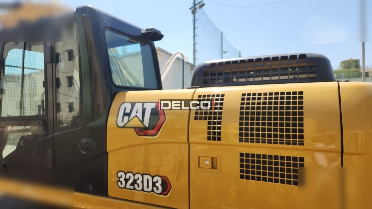 CATERPILLAR 323D3 - Верижен багер: снимка 5 CATERPILLAR 323D3 - Верижен багер: снимка 5