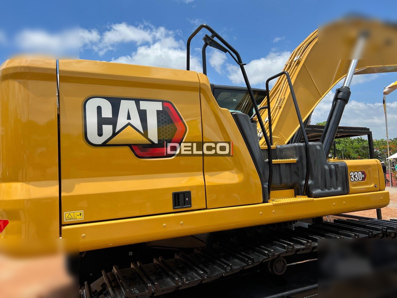 CATERPILLAR 330GC - Верижен багер: снимка 1 CATERPILLAR 330GC - Верижен багер: снимка 1