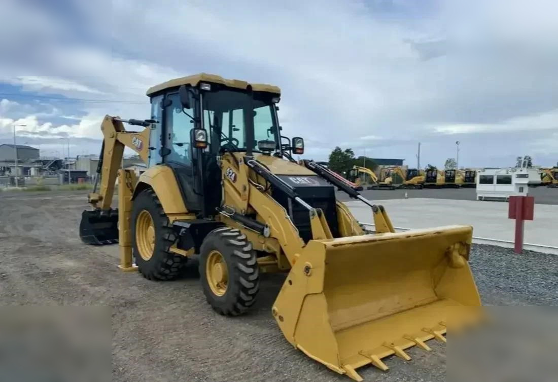 CATERPILLAR 424 - Багер-товарач: снимка 2 CATERPILLAR 424 - Багер-товарач: снимка 2