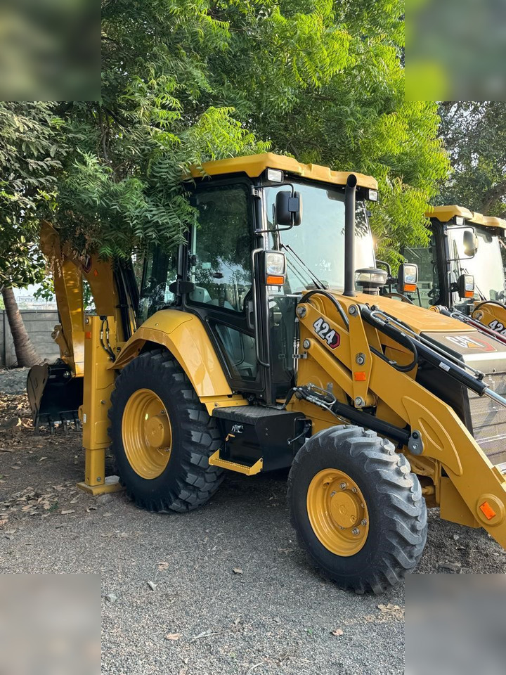 CATERPILLAR 424 - Багер-товарач: снимка 1 CATERPILLAR 424 - Багер-товарач: снимка 1