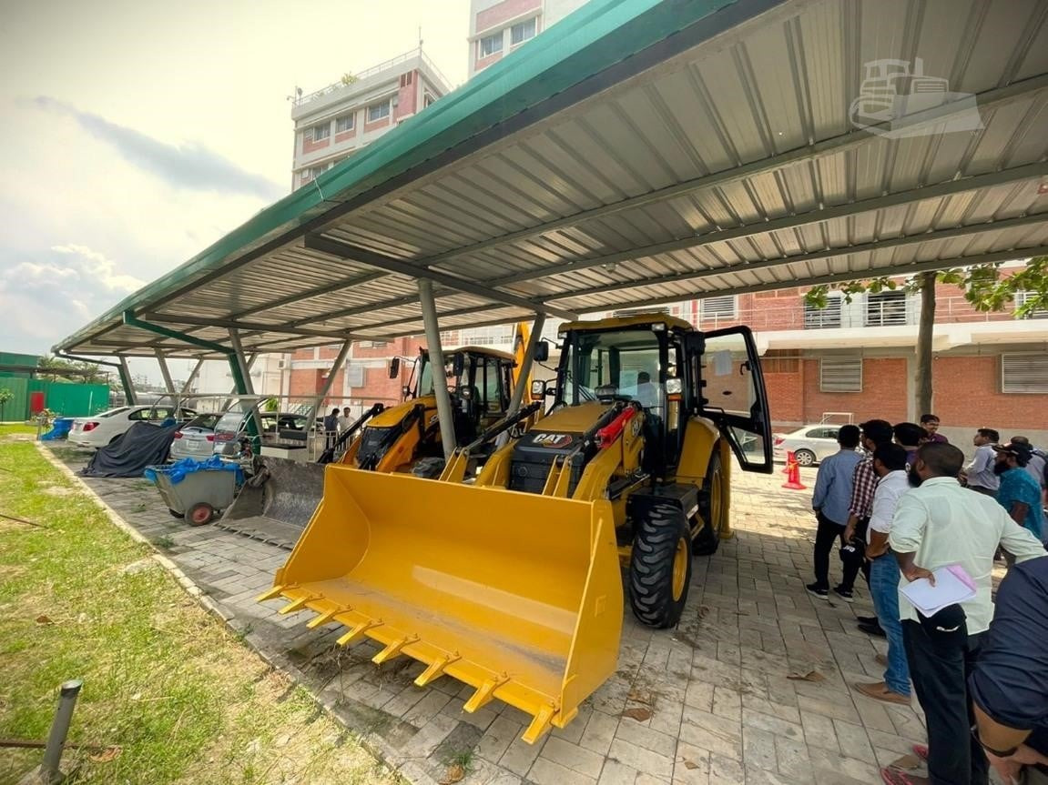 CATERPILLAR 424 - Багер-товарач: снимка 5 CATERPILLAR 424 - Багер-товарач: снимка 5