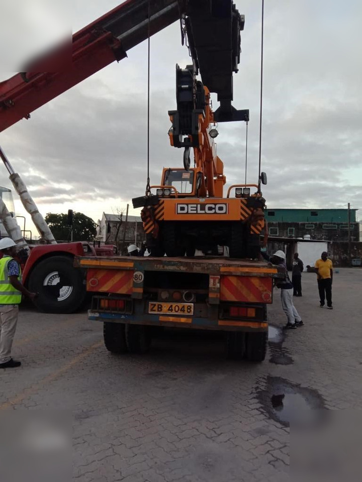 DELCO PNC 20 - Автокран: снимка 3 DELCO PNC 20 - Автокран: снимка 3