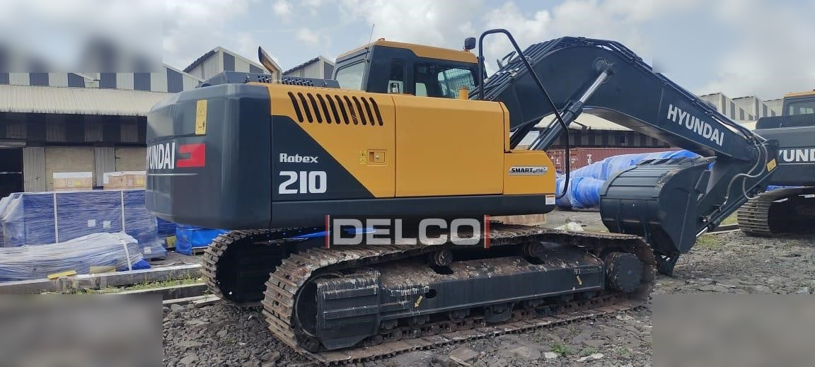 HYUNDAI ROBEX 210 - Верижен багер: снимка 3 HYUNDAI ROBEX 210 - Верижен багер: снимка 3