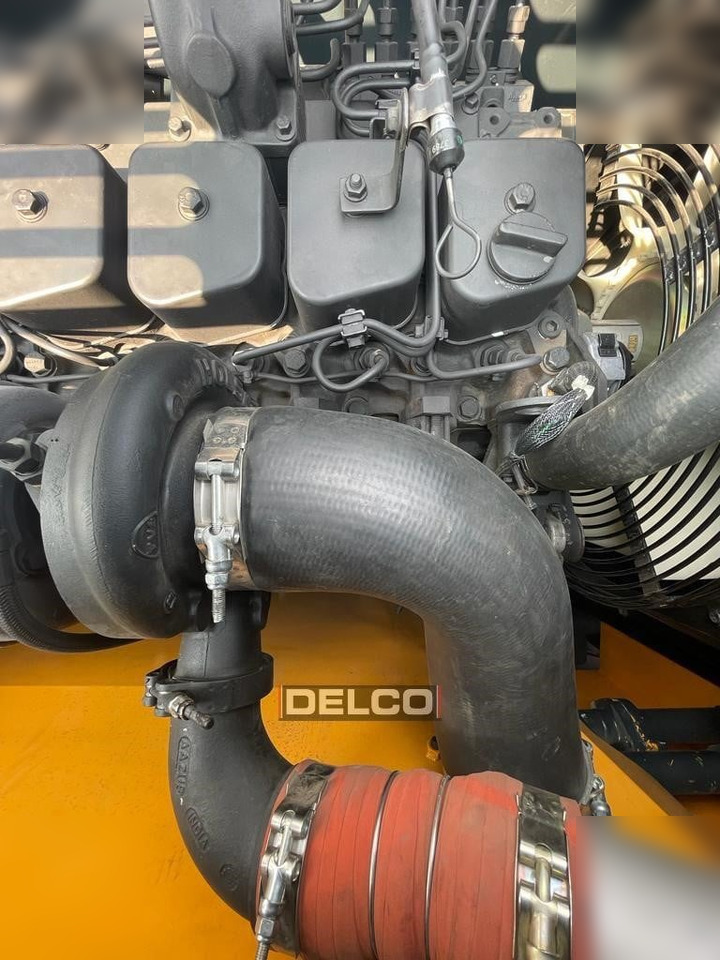 Нови Верижен багер HYUNDAI ROBEX 215L SMART: снимка 11