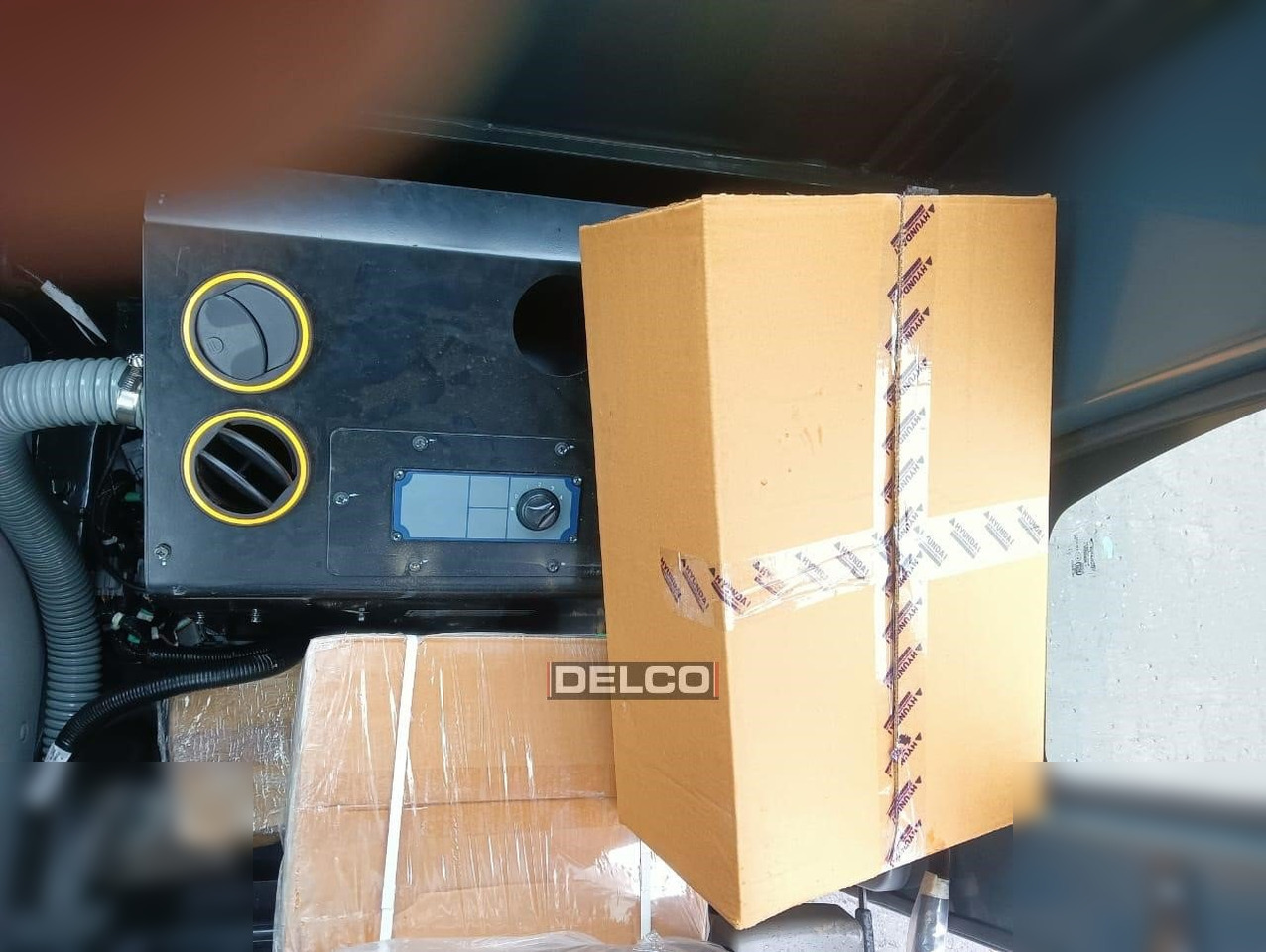 Нови Верижен багер HYUNDAI ROBEX 215L SMART: снимка 14