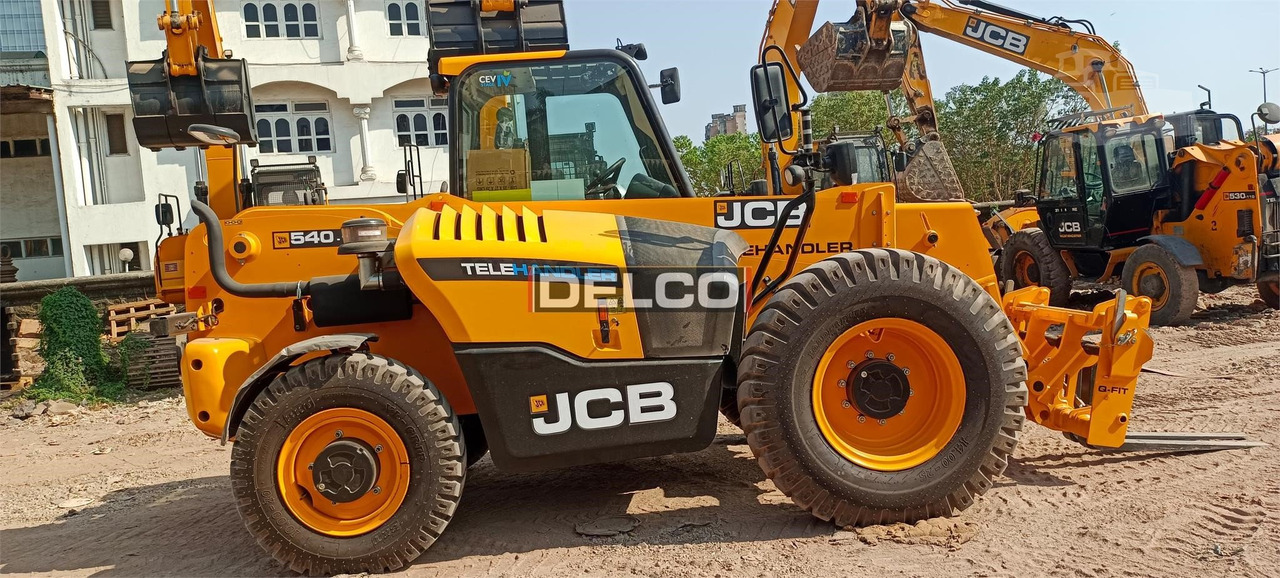 JCB 540-70 - Телескопичен товарач: снимка 3 JCB 540-70 - Телескопичен товарач: снимка 3