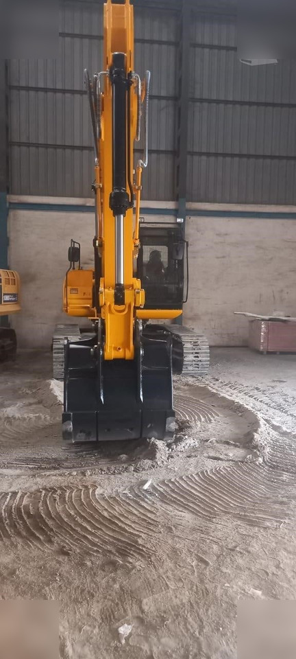 Нови Верижен багер JCB JS210 LC: снимка 9 Нови Верижен багер JCB JS210 LC: снимка 9