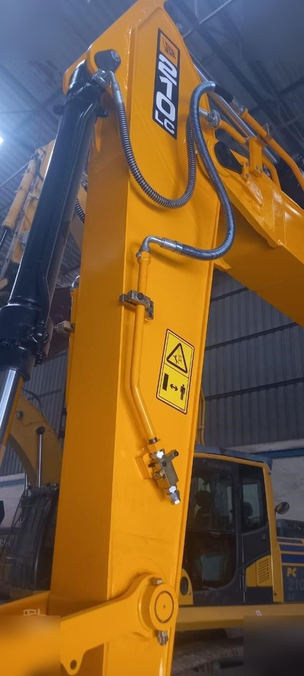 Нови Верижен багер JCB JS210 LC: снимка 6 Нови Верижен багер JCB JS210 LC: снимка 6