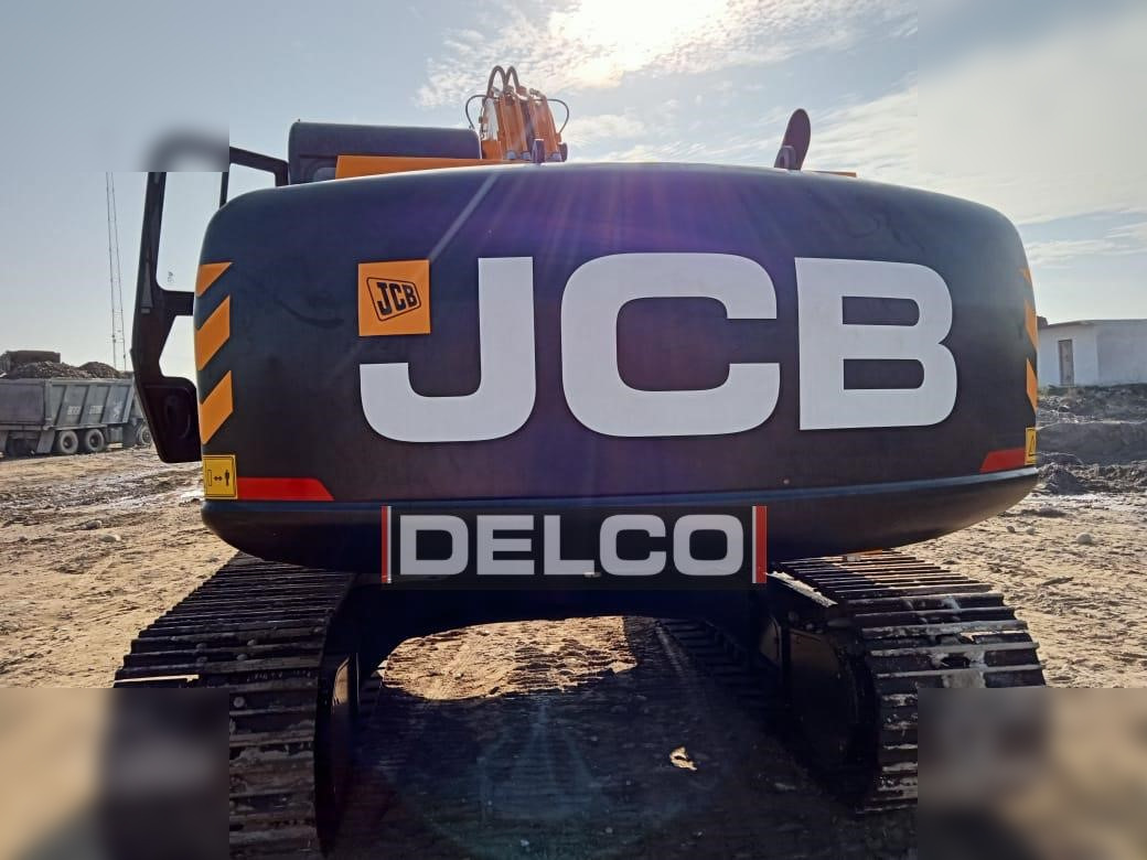 Нови Верижен багер JCB NXT215 LC: снимка 17