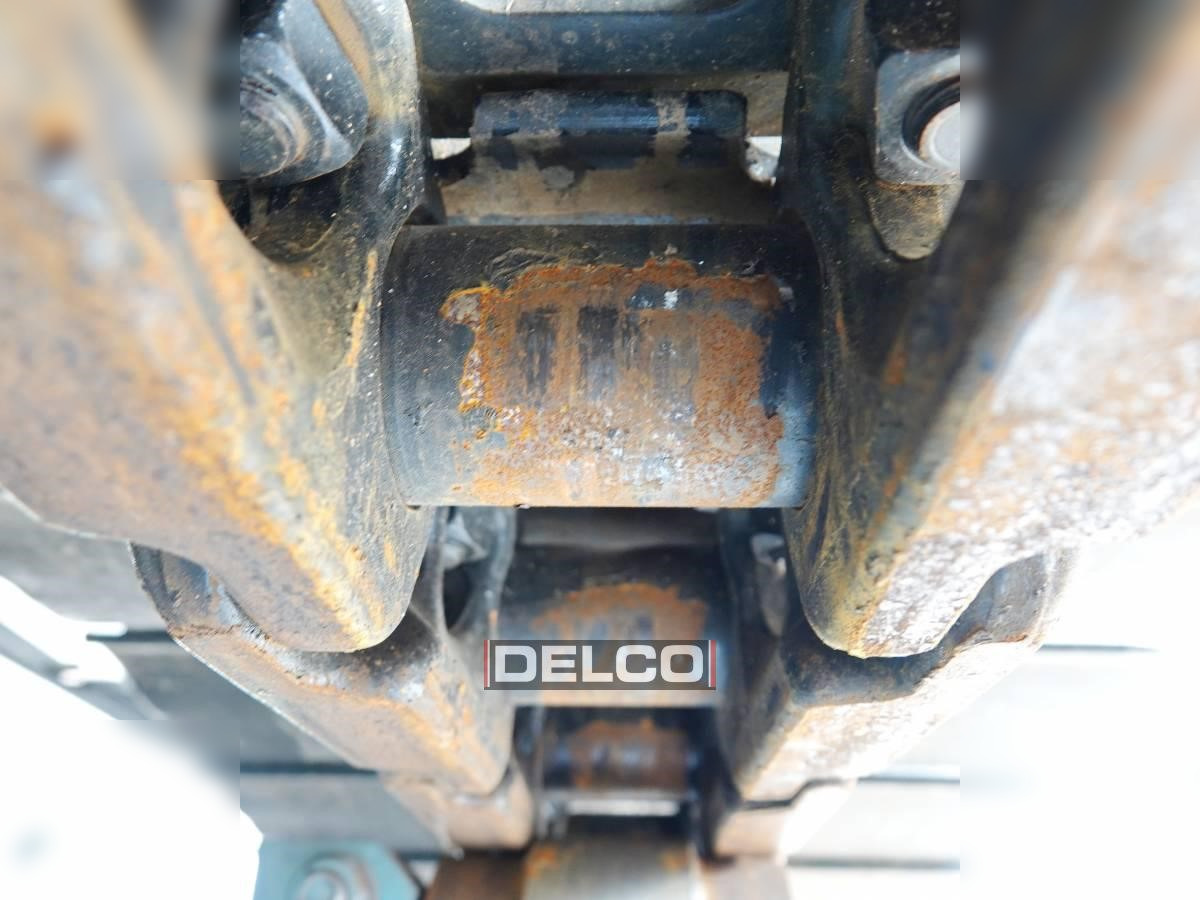 Нови Верижен багер KOBELCO SK220: снимка 8