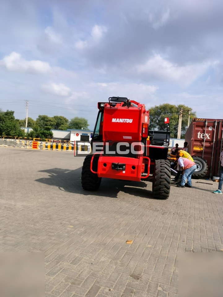 Нови Телескопичен товарач MANITOU MT1740SLT: снимка 10