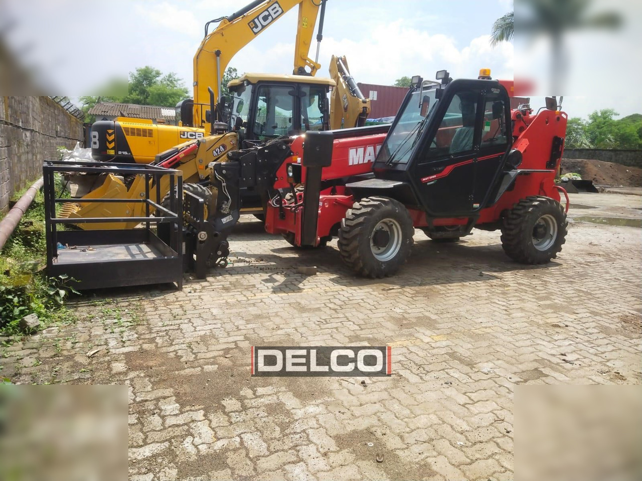 Нови Телескопичен товарач MANITOU MT1740SLT: снимка 15