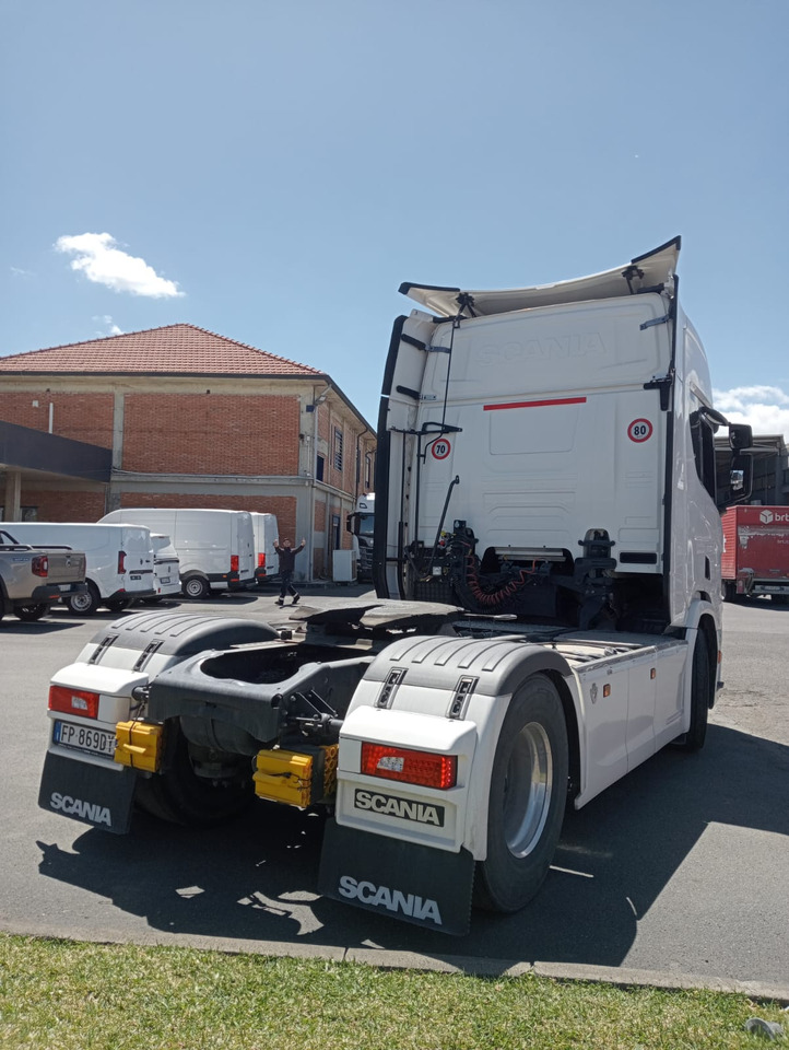 SCANIA R520 A4X2NB - Влекач: снимка 3 SCANIA R520 A4X2NB - Влекач: снимка 3