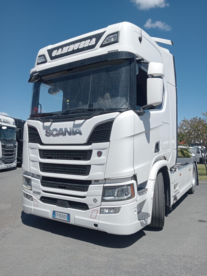 SCANIA R520 A4X2NB - Влекач: снимка 1 SCANIA R520 A4X2NB - Влекач: снимка 1