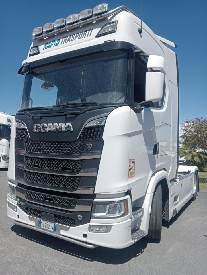 SCANIA S520 A4X2NB - Влекач: снимка 1 SCANIA S520 A4X2NB - Влекач: снимка 1