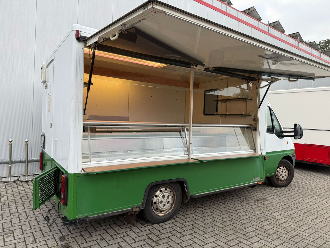 Fiat Borco Höhns Verkaufsmobil - Магазин камион: снимка 3 Fiat Borco Höhns Verkaufsmobil - Магазин камион: снимка 3