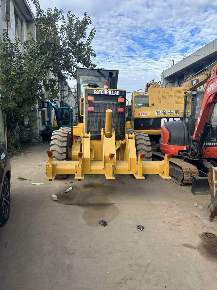 CAT 140G - Компактор: снимка 5 CAT 140G - Компактор: снимка 5