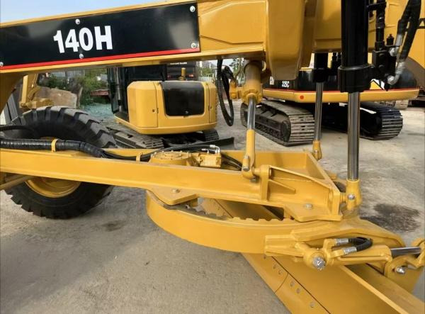 CAT 140H - Грейдер: снимка 5 CAT 140H - Грейдер: снимка 5