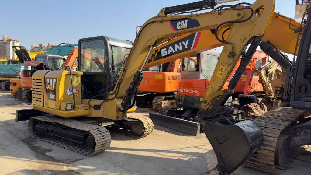 CAT 306E - Мини багер: снимка 1 CAT 306E - Мини багер: снимка 1
