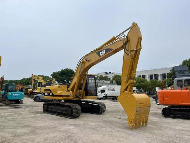 CAT 320BL - Верижен багер: снимка 5 CAT 320BL - Верижен багер: снимка 5