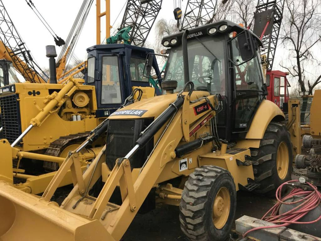 CAT 420 F - Багер-товарач: снимка 1 CAT 420 F - Багер-товарач: снимка 1