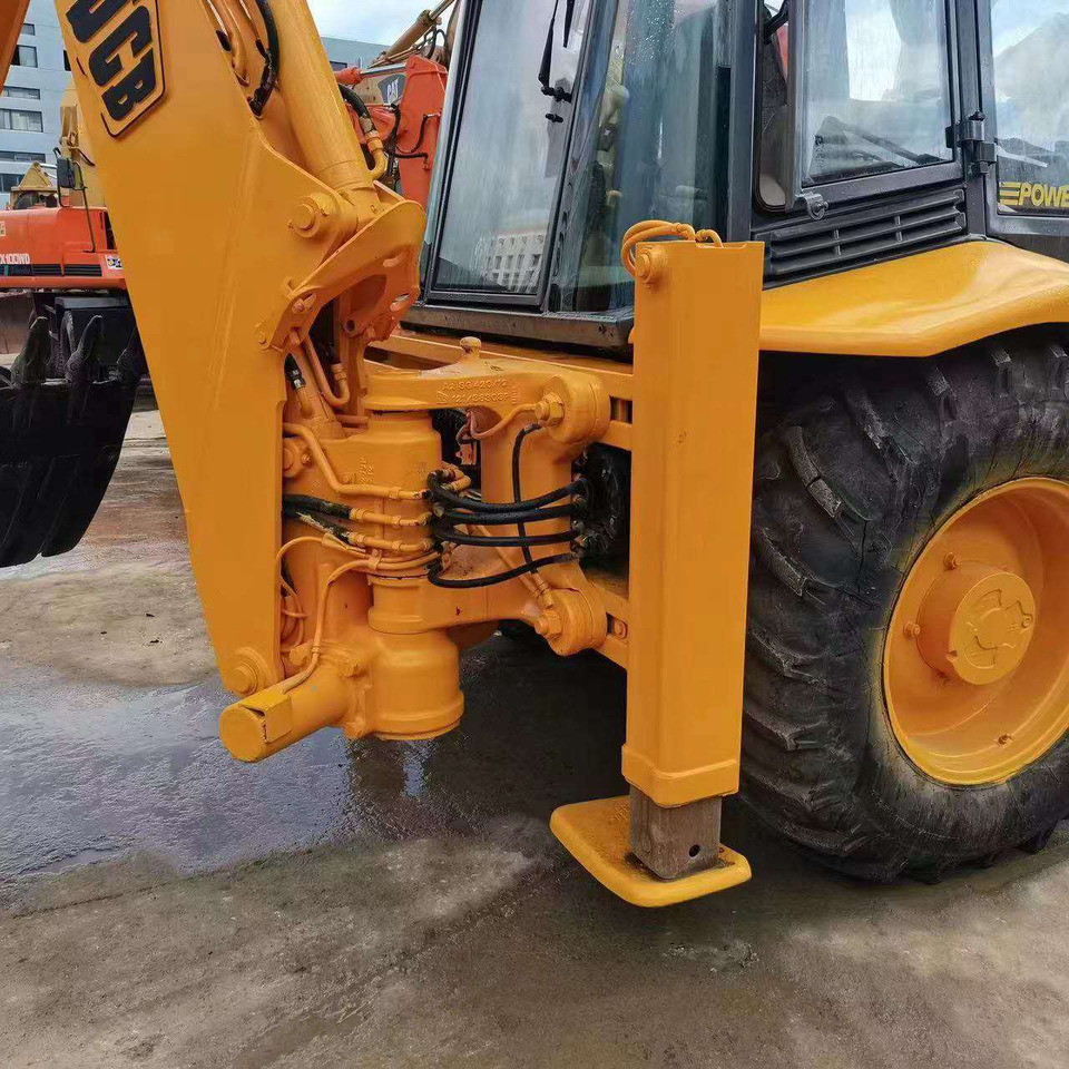 JCB 4CX - Багер-товарач: снимка 3 JCB 4CX - Багер-товарач: снимка 3