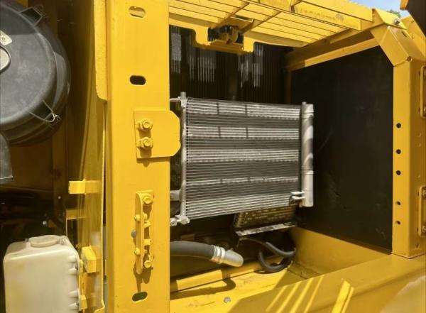 Komatsu pc200-8 - Верижен багер: снимка 5 Komatsu pc200-8 - Верижен багер: снимка 5