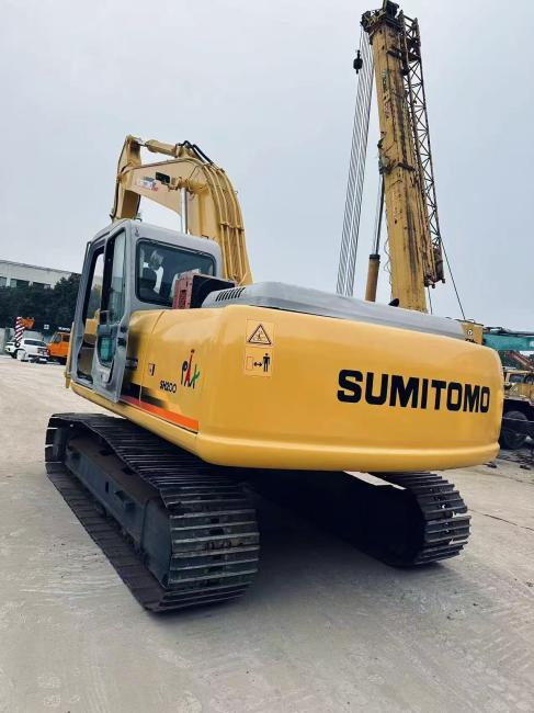Sumitomo 200 - Верижен багер: снимка 3 Sumitomo 200 - Верижен багер: снимка 3