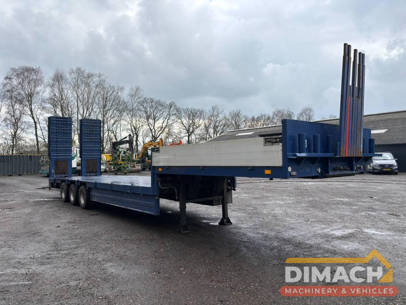 Broshuis Lowloader tieflader 3 assen leaf spring, laadklep - Нискорамна площадка полуремарке: снимка 4 Broshuis Lowloader tieflader 3 assen leaf spring, laadklep - Нискорамна площадка полуремарке: снимка 4