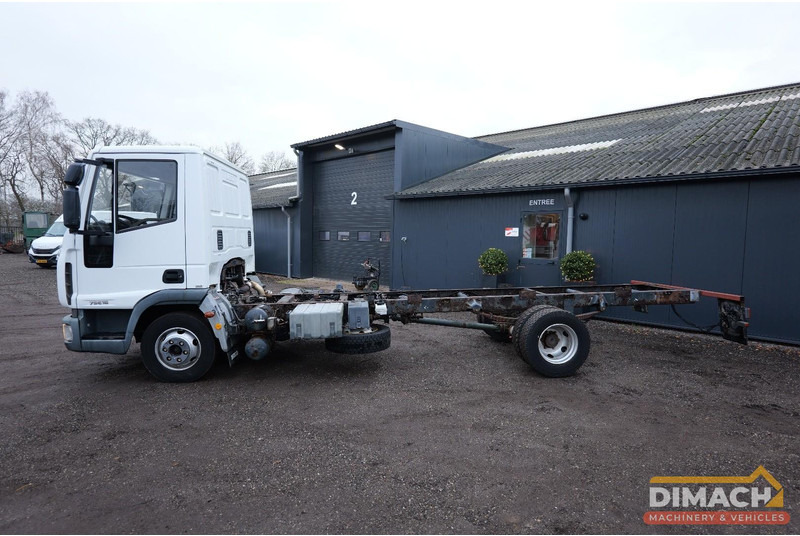 Iveco ML75E16 Eurocargo - Euro 5 - 4x2 - chassis 600 cm lang - lage km - Шаси кабина: снимка 3 Iveco ML75E16 Eurocargo - Euro 5 - 4x2 - chassis 600 cm lang - lage km - Шаси кабина: снимка 3