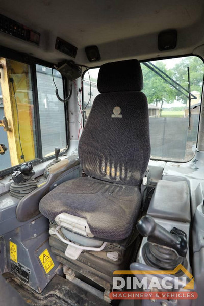 Komatsu D 65 PX-15 E0 ripper manual engine - 388cm wide - Булдозер: снимка 3 Komatsu D 65 PX-15 E0 ripper manual engine - 388cm wide - Булдозер: снимка 3