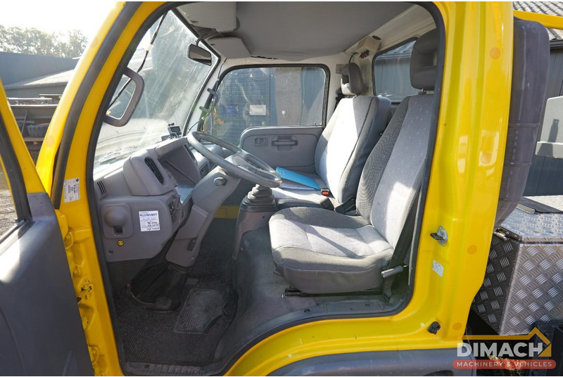 Лекотоварен автомобил Nissan Cabstar E Sky high autohoogwerker 12meter elektrisch bedienbaar. manbak capaciteit 215kilo: снимка 11 Лекотоварен автомобил Nissan Cabstar E Sky high autohoogwerker 12meter elektrisch bedienbaar. manbak capaciteit 215kilo: снимка 11