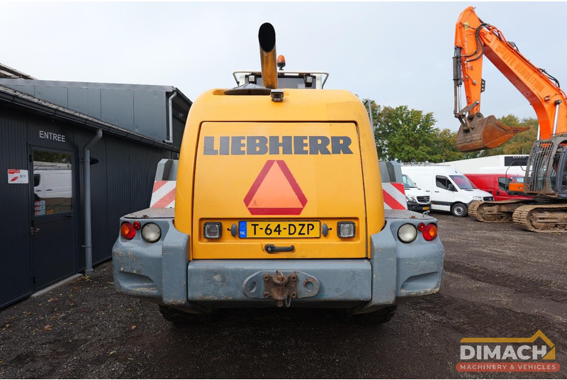Liebherr L556 Like new!! Airco, quick coupler, skeleton bucket with teeths - Товарач: снимка 3 Liebherr L556 Like new!! Airco, quick coupler, skeleton bucket with teeths - Товарач: снимка 3
