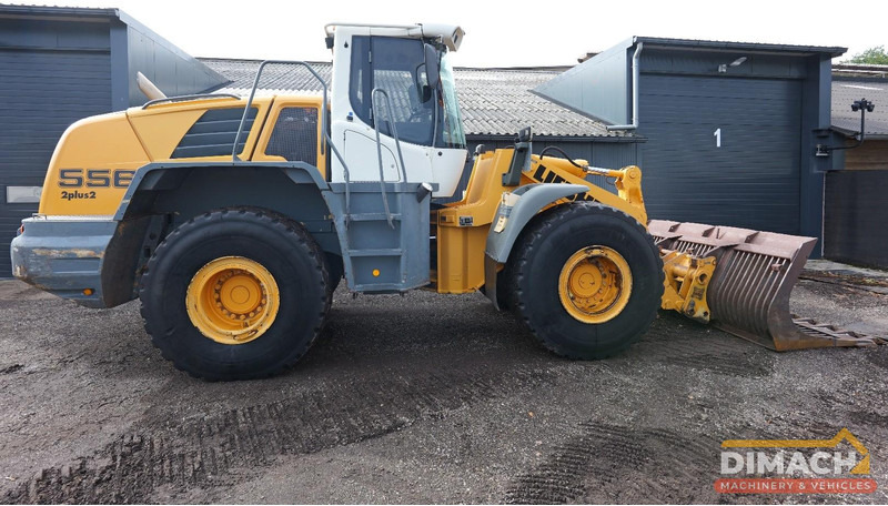 Liebherr L556 Like new!! Airco, quick coupler, skeleton bucket with teeths - Товарач: снимка 2 Liebherr L556 Like new!! Airco, quick coupler, skeleton bucket with teeths - Товарач: снимка 2