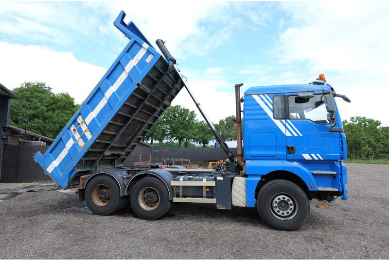 MAN TGA 26.440 6x4 kipper - fifth wheel - euro4 - Самосвал камион: снимка 3 MAN TGA 26.440 6x4 kipper - fifth wheel - euro4 - Самосвал камион: снимка 3
