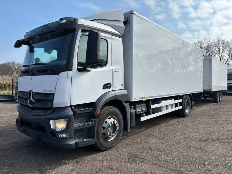 Mercedes-Benz Antos 1833 Euro6 4x2 + anhanger koffer - Камион фургон: снимка 3 Mercedes-Benz Antos 1833 Euro6 4x2 + anhanger koffer - Камион фургон: снимка 3