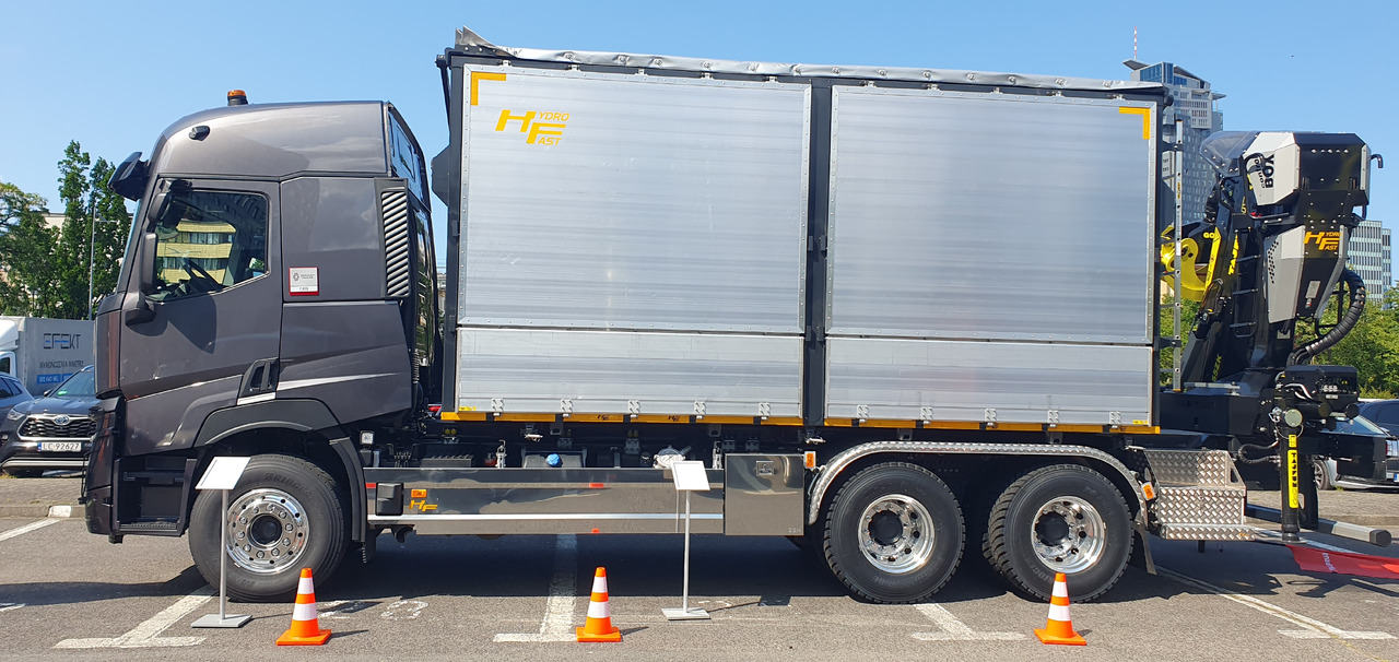 RENAULT TRUCKS CP6x4 Renault zabudowa do biomasy z żyurawiem Tajfun L155ZK/ Renault Biomass body with crane Tajfun L155ZK/ Renault Biomasse-Aufbau mit Kran Tajfun L155ZK - Камион за дърва: снимка 2 RENAULT TRUCKS CP6x4 Renault zabudowa do biomasy z żyurawiem Tajfun L155ZK/ Renault Biomass body with crane Tajfun L155ZK/ Renault Biomasse-Aufbau mit Kran Tajfun L155ZK - Камион за дърва: снимка 2