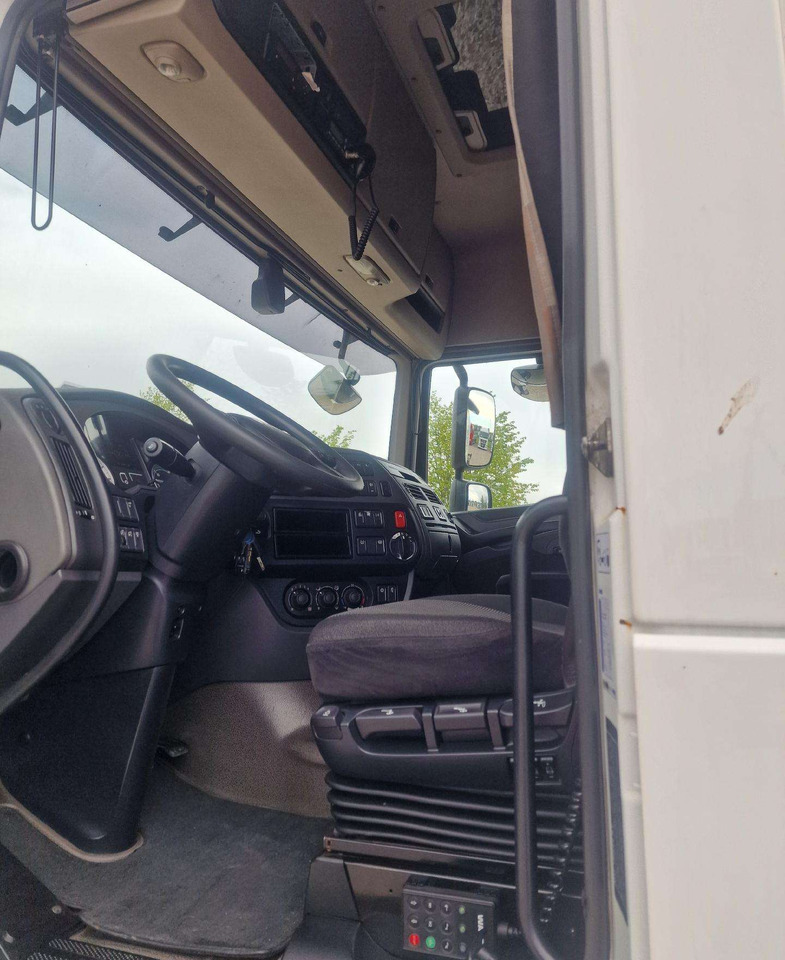 Контейнеровоз/ Сменна каросерия камион DAF XF 460: снимка 15