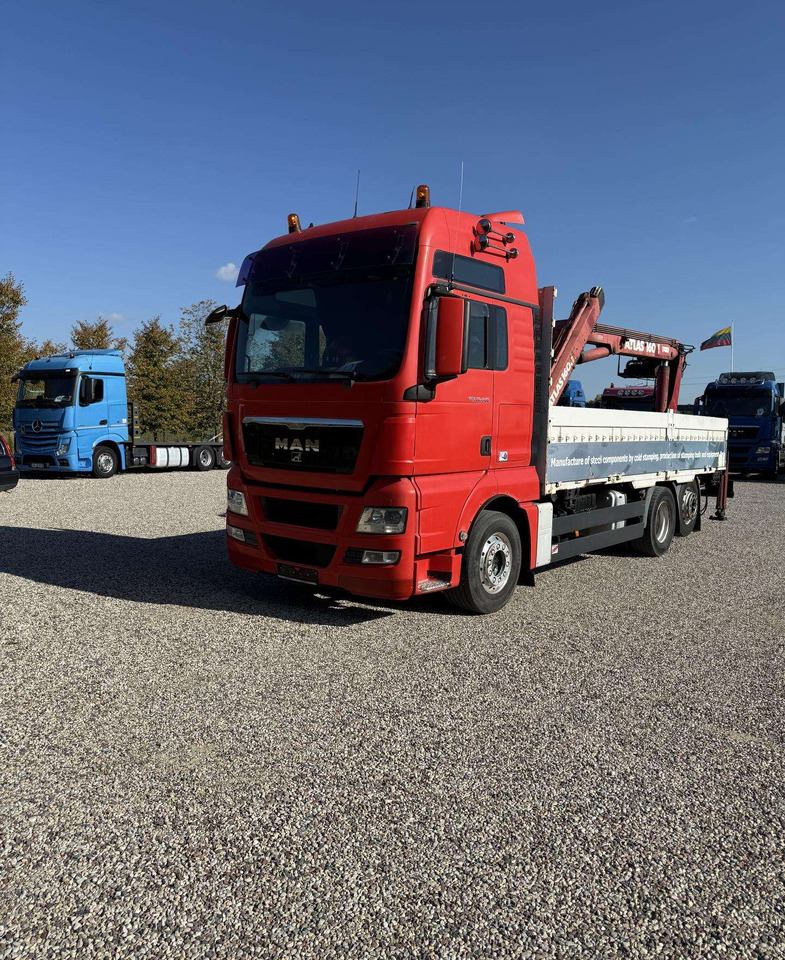 MAN TGX 26.440 - Камион с кран: снимка 2 MAN TGX 26.440 - Камион с кран: снимка 2