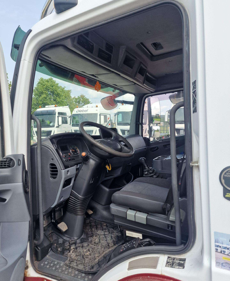 Самосвал камион Mercedes-Benz ATEGO 918: снимка 16