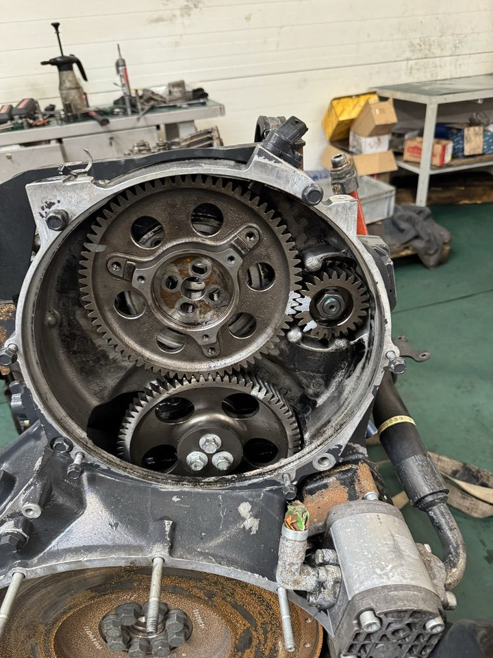 Regeneracja Naprawa Silnik Iveco 13 Cursor 11 10 9 LPG 13 10 08 CNH - Двигател за Камион: снимка 3 Regeneracja Naprawa Silnik Iveco 13 Cursor 11 10 9 LPG 13 10 08 CNH - Двигател за Камион: снимка 3