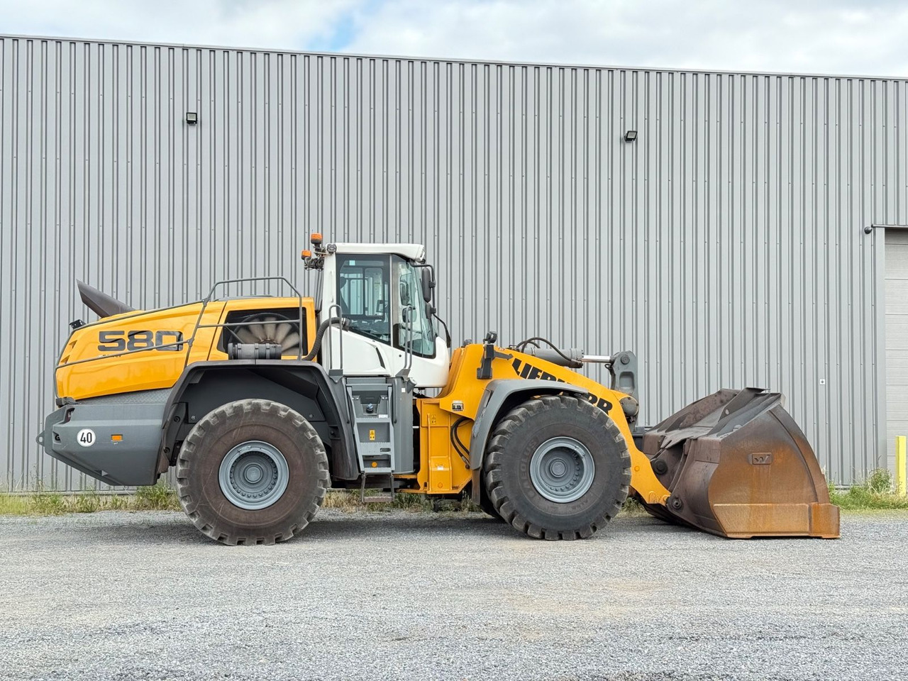 Liebherr L580 X Power - Колесен товарач: снимка 5 Liebherr L580 X Power - Колесен товарач: снимка 5