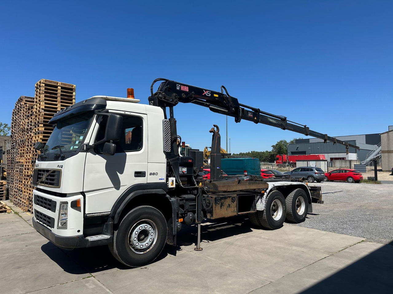 Volvo FM12 380 Hiab 144E-3 - Мултилифт с кука камион: снимка 1 Volvo FM12 380 Hiab 144E-3 - Мултилифт с кука камион: снимка 1