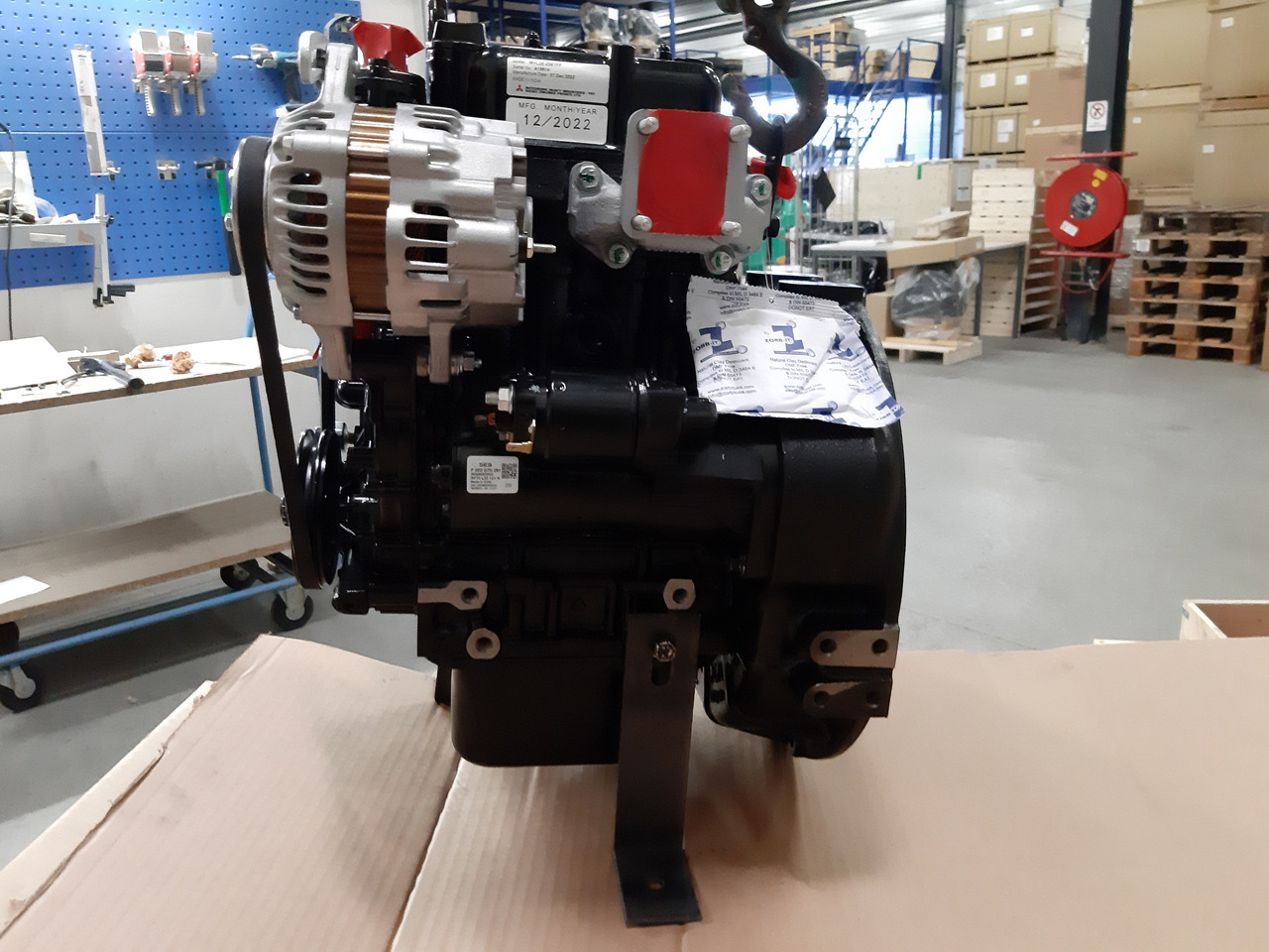 Mitsubishi NEW engine L2E general purpose - Двигател за Друга техника: снимка 2 Mitsubishi NEW engine L2E general purpose - Двигател за Друга техника: снимка 2