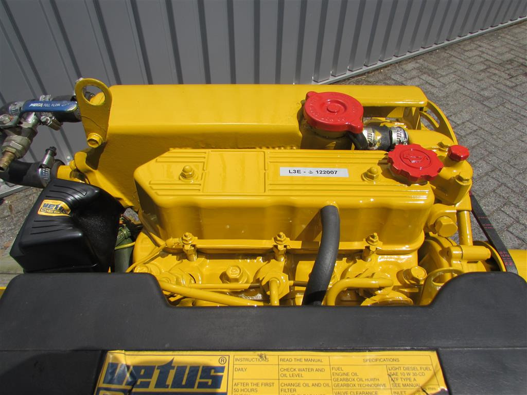 Mitsubishi/ Vetus based on RECON L3E engine Mitsubishi - Двигател за Друга техника: снимка 2 Mitsubishi/ Vetus based on RECON L3E engine Mitsubishi - Двигател за Друга техника: снимка 2